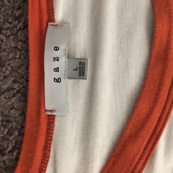 t-shirt(fits as size small) - Picture 4 of 5